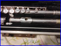 Vintage Buescher Aristocrat Flute USA with Case Silver