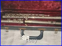 Vintage Bundy Flute By Selmer, Elkhart Indiana USA Original Case SN 133441
