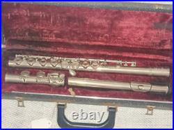 Vintage Bundy Flute By Selmer, Elkhart Indiana USA Original Case SN 133441