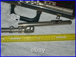 Vintage Bundy Flute By Selmer, Elkhart Indiana USA Original Case SN 133441