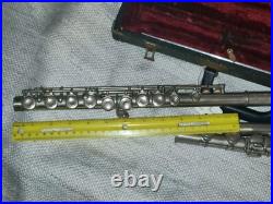Vintage Bundy Flute By Selmer, Elkhart Indiana USA Original Case SN 133441