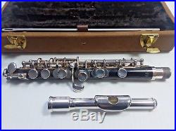 Vito Piccolo Yamaha Silver Key & LeBlanc Case in Very Good Condition