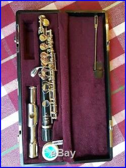 YAMAHA PICCOLO YPC-32 In Hard Case Immaculate