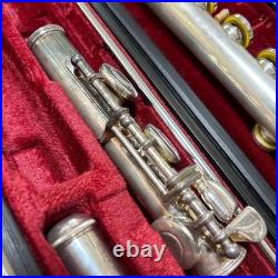 YAMAHA Silver Flute Body with Case Included Professional Concert Use