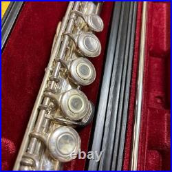 YAMAHA Silver Flute Body with Case Included Professional Concert Use