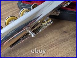 YAMAHA YFL-211S Concert Flute Silver Plating with Case USED