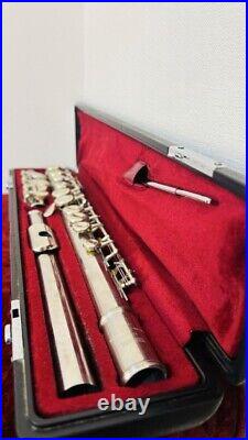 YAMAHA YFL-211 Flute Used with Hard Case