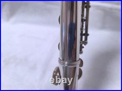 YAMAHA YFL-211 Flute made in Japan with hard case Ideal for Students #2251 YAMAHA YFL-211 Flute made in Japan with hard case Ideal for Students #2251