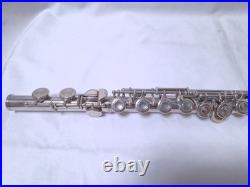 YAMAHA YFL-211 Flute made in Japan with hard case Ideal for Students #2251 YAMAHA YFL-211 Flute made in Japan with hard case Ideal for Students #2251