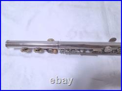 YAMAHA YFL-211 Flute made in Japan with hard case Ideal for Students #2251 YAMAHA YFL-211 Flute made in Japan with hard case Ideal for Students #2251