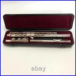 YAMAHA YFL-221 Flute Beginner/Intermediate Silver-Plated Concert Flute