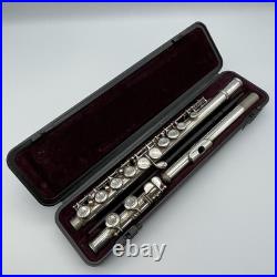 YAMAHA YFL-221 Student Flute Nickel Silver Plated Used with Hard Case Used 221 YAMAHA YFL-221 Student Flute Nickel Silver Plated Used with Hard Case Used 221