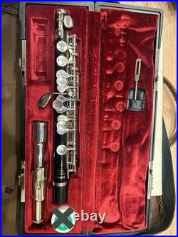 YAMAHA YPC-32 C Piccolo Student Model Used with Case