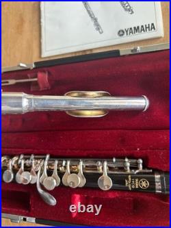 YAMAHA YPC-32 Piccolo ABS resin Body Used with Hard case