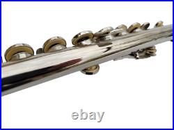 Yamaha 211N Silver C Flute With Original Hard Case Yamaha 211N Silver C Flute With Original Hard Case