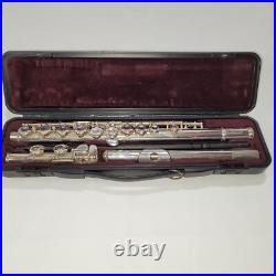 Yamaha 211 Flute Silver With Original Hard Case Yamaha 211 Flute Silver With Original Hard Case