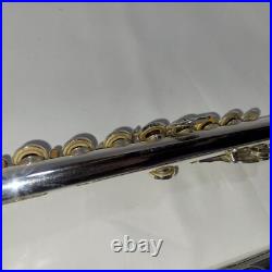 Yamaha 211 Flute Silver With Original Hard Case Yamaha 211 Flute Silver With Original Hard Case