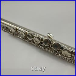 Yamaha 221 Flute Made In Japan with Case Yamaha 221 Flute Made In Japan with Case