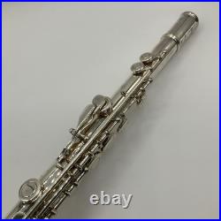 Yamaha 221 Flute Made In Japan with Case Yamaha 221 Flute Made In Japan with Case