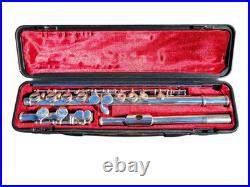 Yamaha 225SII Silver C Flute With Cleaning Rod and Yamaha Hard Case