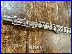 Yamaha 261 Flute No Case G329 Yamaha 261 Flute No Case G329