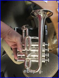 Yamaha 6810 Silver Piccolo Trumpet Bb/A Pipes Excellent Condition! Mute Included