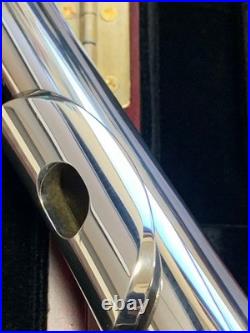 Yamaha Flute Head Pipe German Silver Silver-Plated Finish with Case Yamaha Flute Head Pipe German Silver Silver-Plated Finish with Case