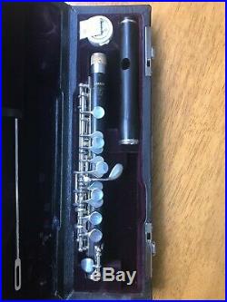 Yamaha Piccolo 81 Professional Grenadilla Wood silver plated keys