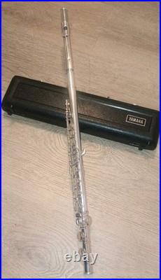 Yamaha Silver / Nickel 225SII Flute With Case