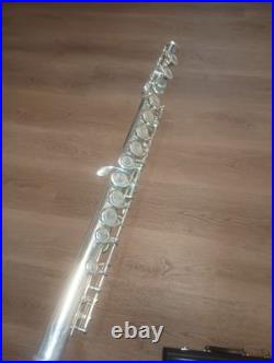 Yamaha Silver / Nickel 225SII Flute With Case