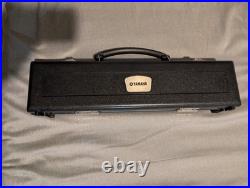 Yamaha YFL 222 Open Hole Flute with Hard Case (SEE DESCRIPTION) Yamaha YFL 222 Open Hole Flute with Hard Case (SEE DESCRIPTION)