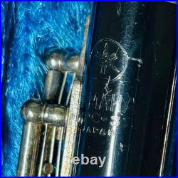 Yamaha YPC-31 Piccolo Flute Woodwind Instrument with Case and Cleaning Rod