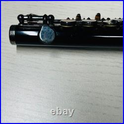 Yamaha YPC-31 Piccolo Flute Woodwind Instrument with Case and Cleaning Rod