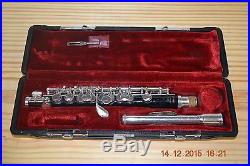 Yamaha YPC-32 Piccolo with orgional case and cleaning rod. NEW PADS