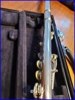Yamaha (closed hole) Flute, Model YFL 22N-All NEW PADS-BEAUTIFUL